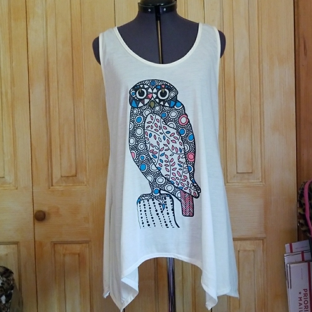 NWOT Flowy Owl Tank Top